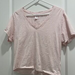 Athleta Soft Pink V-Neck Short Sleeve Cropped Tee
